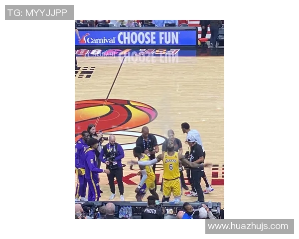 热火与步行者激战G15月23日季后赛精彩对决引发球迷热议 热火与步行者激战G15月23日季后赛精彩对决引发球迷热议